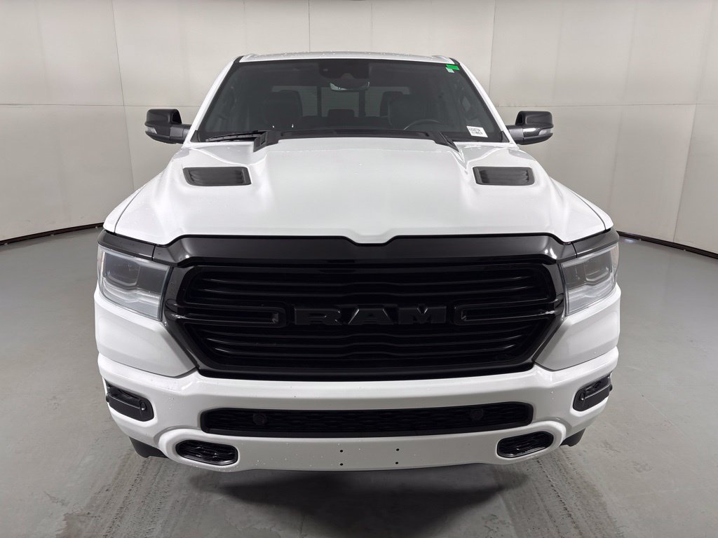 Used 2023 RAM 1500 Laramie AWD/4WD image 3