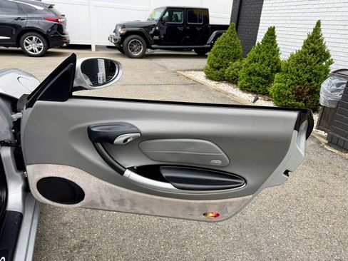 Used 2000 Porsche Boxster S RWD image 20
