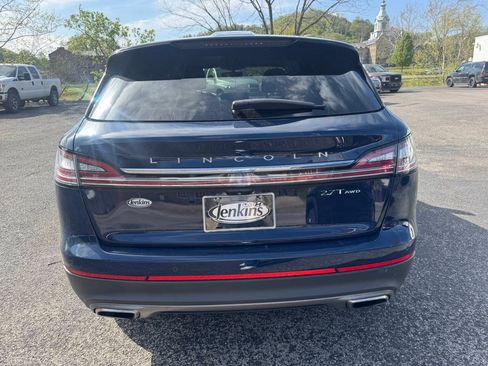 Used 2019 Lincoln Nautilus Reserve AWD/4WD image 4