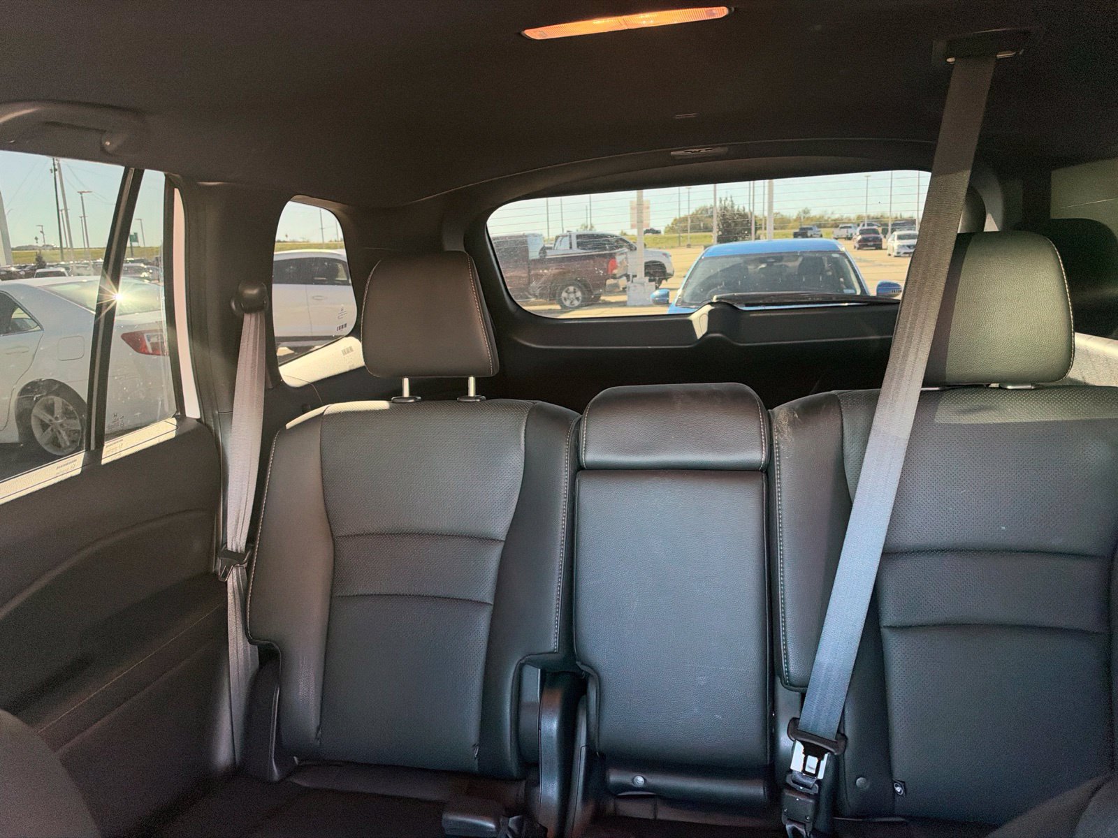 Used 2025 Honda Passport EX-L image 12