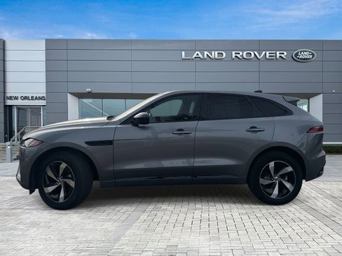 Used 2025 Jaguar F-PACE R-Dynamic S image 2