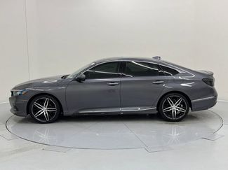 Used 2022 Honda Accord Touring video 2