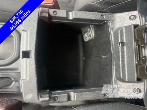 Used 2022 Jeep Gladiator Willys image 19
