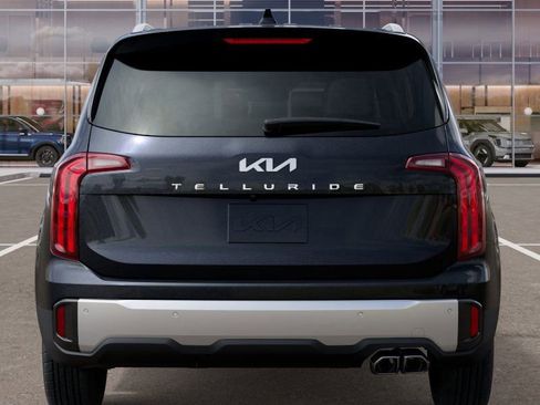 New 2025 Kia Telluride S image 14