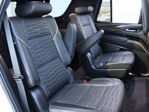 Used 2023 Cadillac Escalade Sport Platinum image 26
