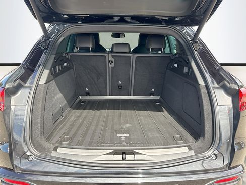 Certified 2024 Maserati Grecale Trofeo image 11