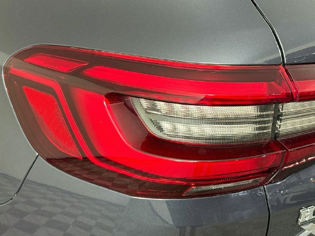 Used 2019 BMW X5 xDrive40i w/ Premium Package 2 AWD/4WD image 33