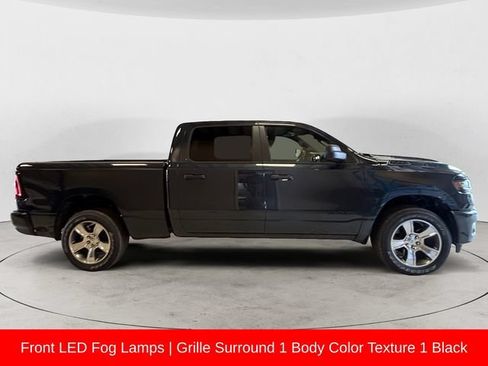 New 2026 RAM 1500 Express AWD/4WD image 7