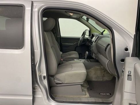 Used 2018 Nissan Frontier SV AWD/4WD image 26