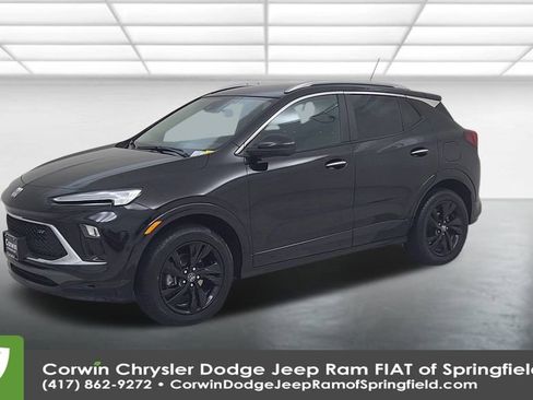 Used 2024 Buick Encore GX Sport Touring image 7
