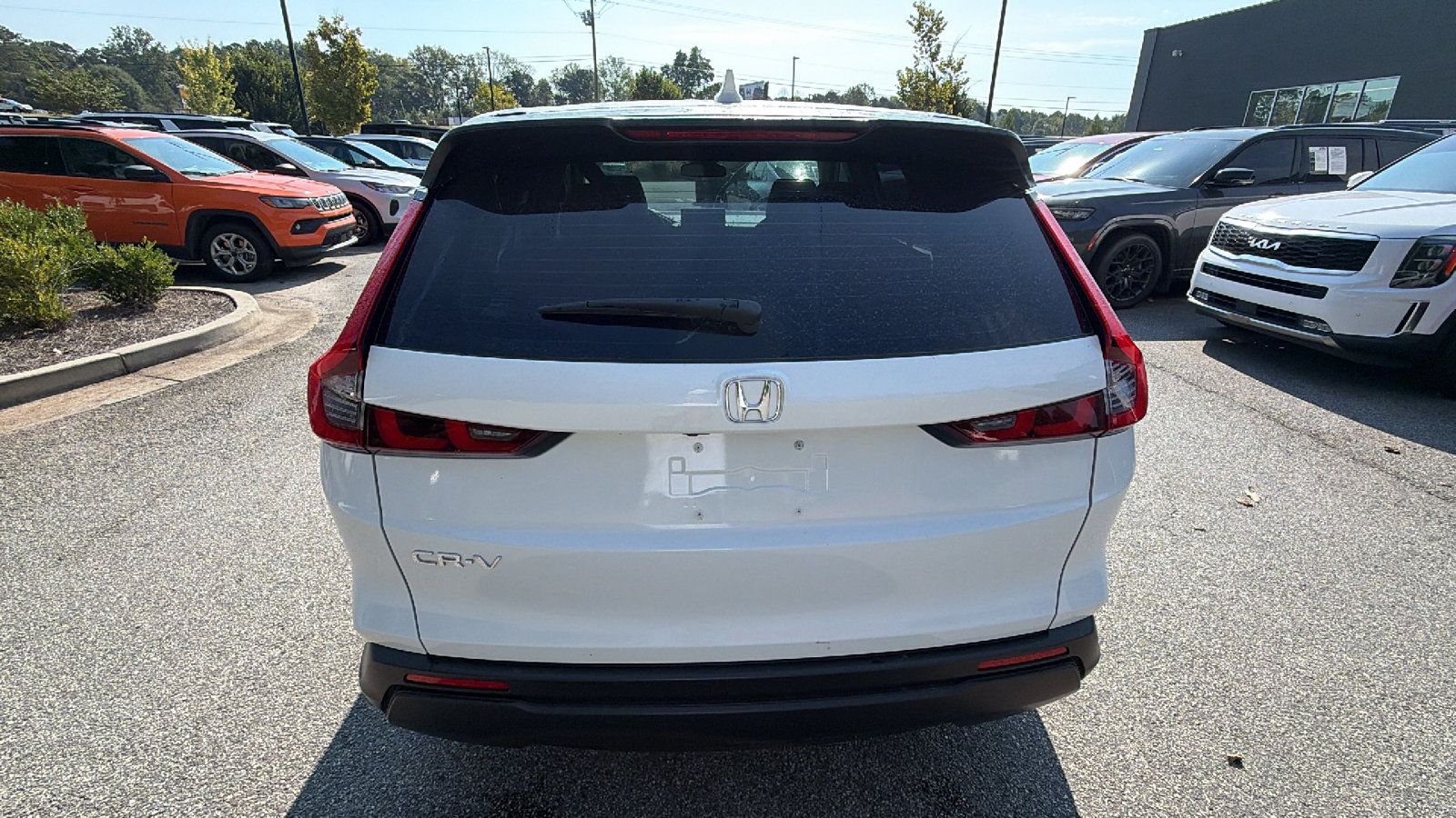 Used 2024 Honda CR-V LX image 8