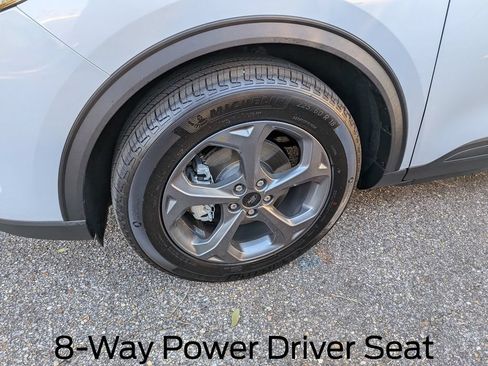 New 2026 Ford Escape ST-Line w/ Tech Pack #1 FWD image 35