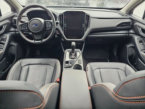 Used 2024 Subaru Crosstrek 2.5i Limited w/ Crosstrek Mirror Package AWD/4WD image 17