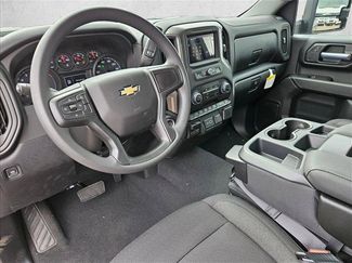 New 2026 Chevrolet Silverado 2500 Custom w/ Custom Value Package AWD/4WD video 3