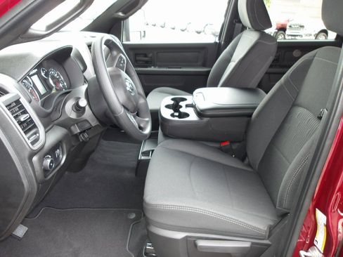 New 2024 RAM 2500 Tradesman w/ Chrome Appearance Group image 9