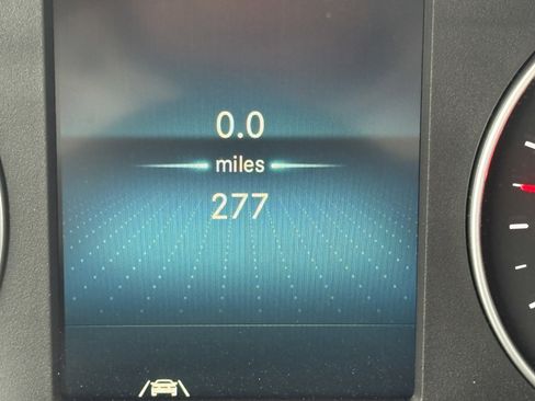 Used 2023 Mercedes-Benz Sprinter 3500 image 32