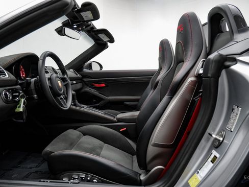 Used 2024 Porsche 718 Boxster Spyder RS image 44