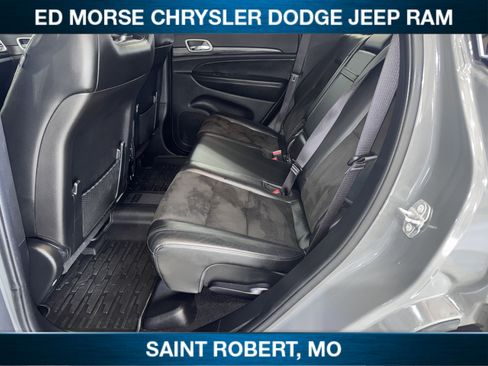 Certified 2021 Jeep Grand Cherokee Laredo X AWD/4WD image 27