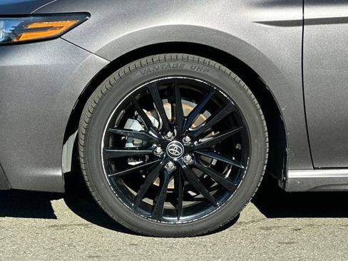 Used 2023 Toyota Camry XSE image 30