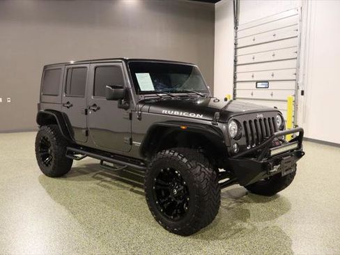Used 2017 Jeep Wrangler Unlimited Rubicon w/ Connectivity Group image 1