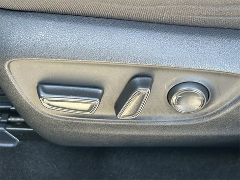 Used 2024 Toyota RAV4 XLE image 24