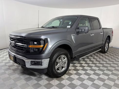 Certified 2024 Ford F150 XLT AWD/4WD image 3