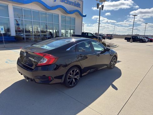 Used 2019 Honda Civic Sport image 5