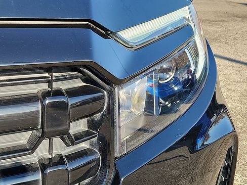 Used 2024 Honda Ridgeline Black Edition image 9