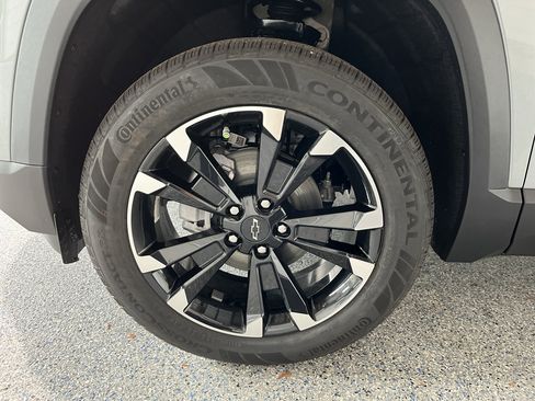 New 2026 Chevrolet Equinox RS FWD image 35