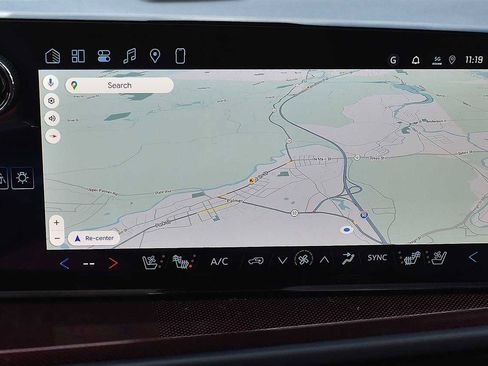 New 2026 Chevrolet Traverse RS image 18