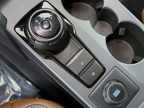 Used 2022 Ford Bronco Sport Outer Banks w/ Tech Package image 17