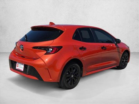 Certified 2024 Toyota Corolla SE w/ SE Package FWD image 5