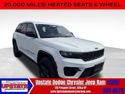 Used 2023 Jeep Grand Cherokee Altitude