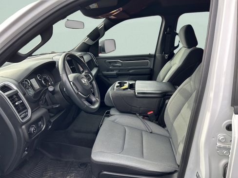 Used 2022 RAM 1500 Big Horn w/ Trailer Tow Group image 9