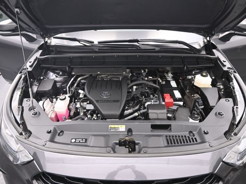 Used 2024 Toyota Highlander XSE image 24