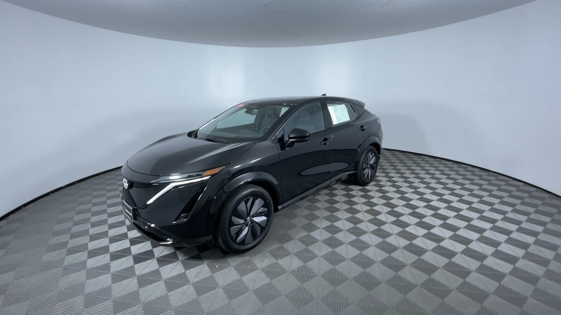Certified 2024 Nissan Ariya AWD image 4