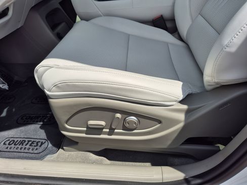 New 2026 Hyundai Palisade SEL FWD image 24