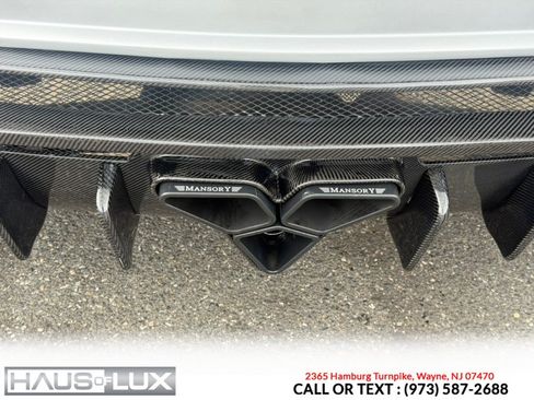 Used 2021 Lamborghini Urus AWD/4WD image 29