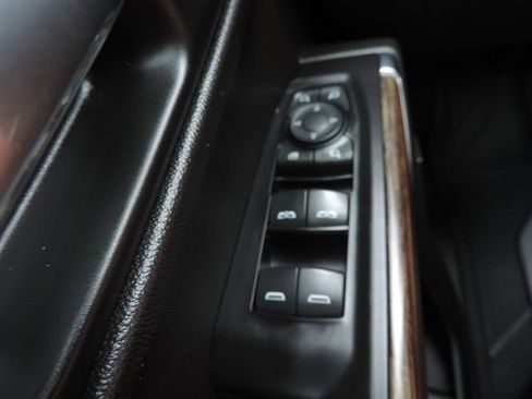 Used 2019 Chevrolet Silverado 1500 High Country w/ Technology Package image 27