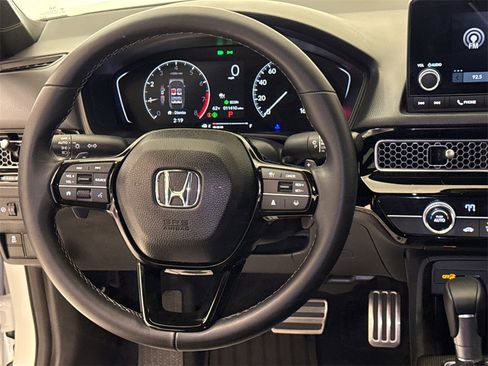 Certified 2025 Honda Civic Sport image 15