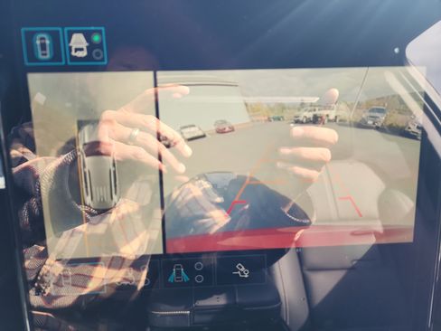 New 2026 GMC Acadia Elevation w/ Elevation Premium Package image 18