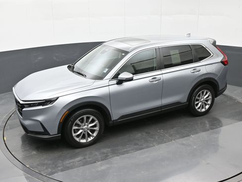 Used 2023 Honda CR-V EX image 32