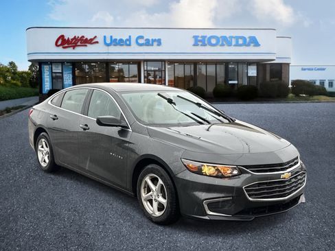 Used 2018 Chevrolet Malibu LS w/ LPO, Convenience Package 1 FWD image 7