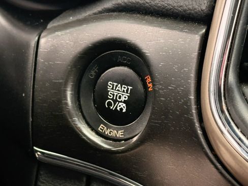 Used 2016 Jeep Grand Cherokee Limited AWD/4WD image 26