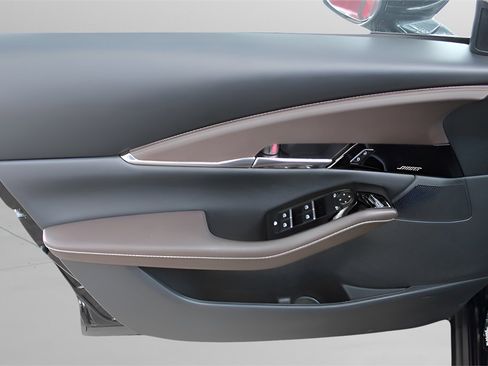 New 2025 MAZDA CX-30 AWD 2.5 S w/ Premium Package image 28