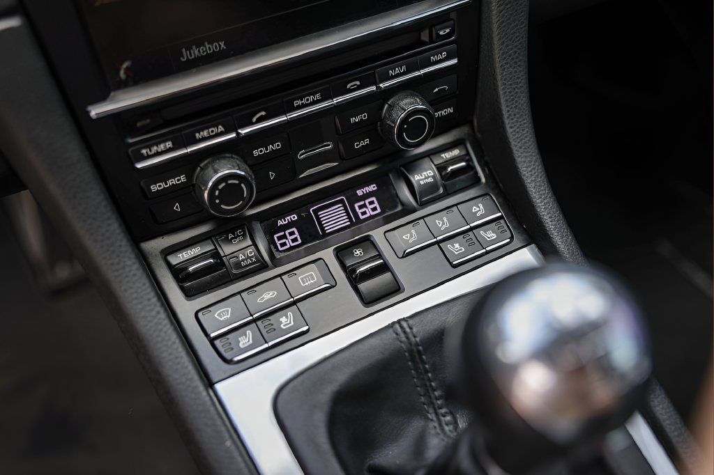Used 2014 Porsche Boxster S RWD image 19