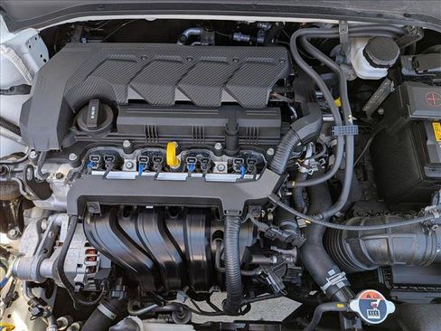 Used 2023 Hyundai Venue SEL FWD image 22