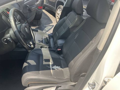Used 2009 Volkswagen Jetta SEL FWD image 26