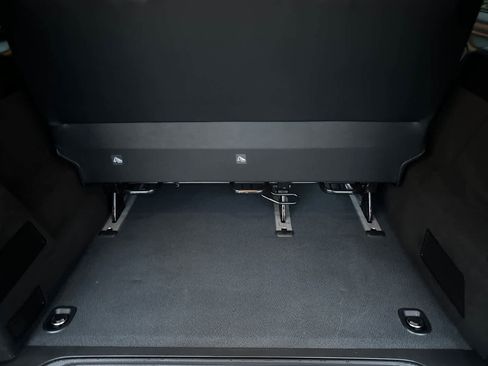 Used 2023 Mercedes-Benz Metris Passenger image 15