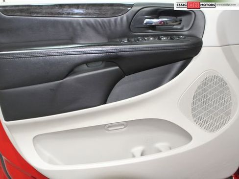 Used 2014 Dodge Grand Caravan SE w/ Quick Order Package 29E SE image 13